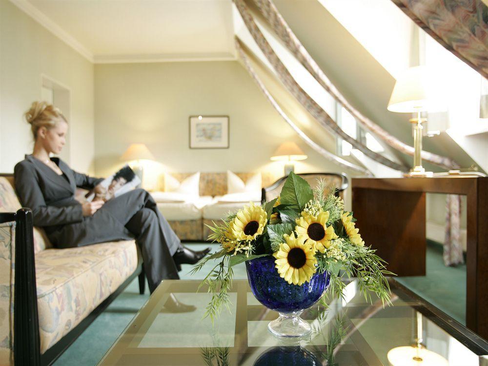 Deutsches Theater Stadtzentrum Hotel 4*
